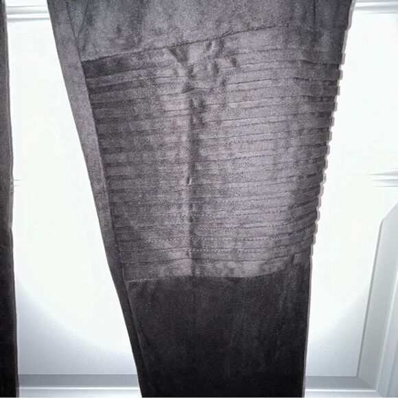 New, INC International Concepts High Rise Faux Suede Legging Pants - Picture 2 of 5